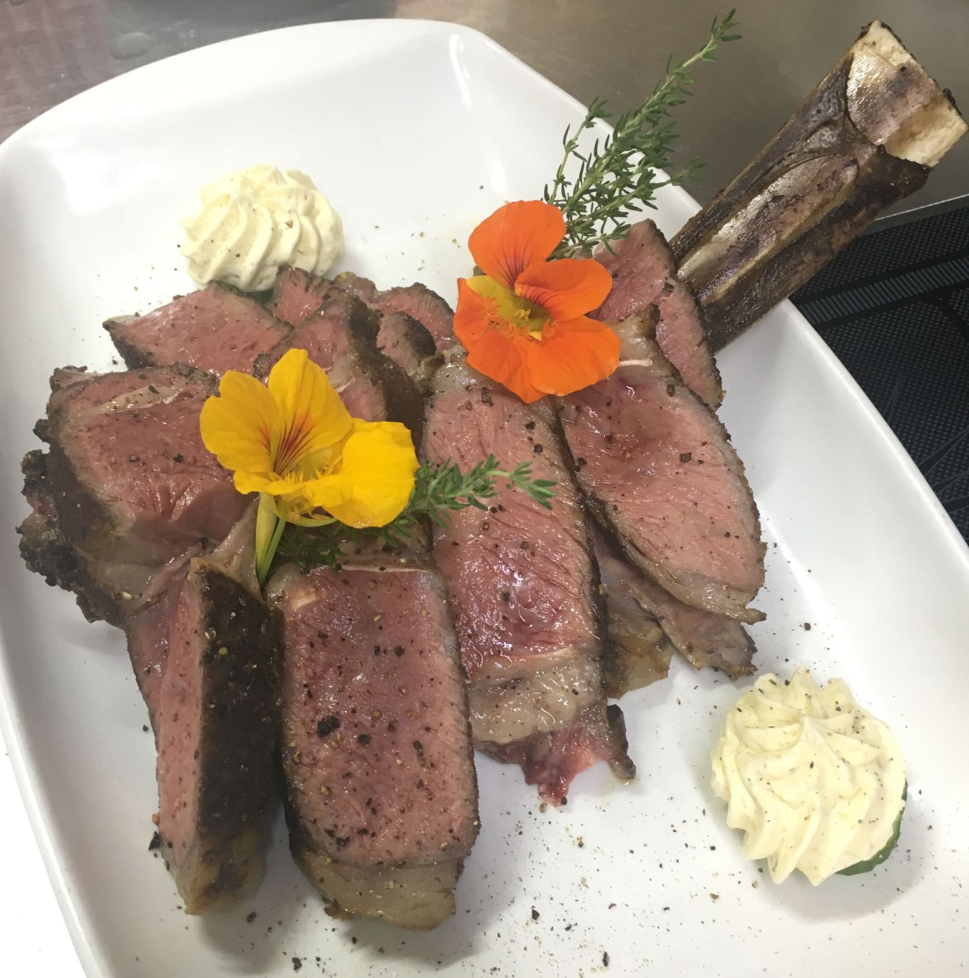 Restaurant Holzerstubn Ehrwald Steak Tranchiert